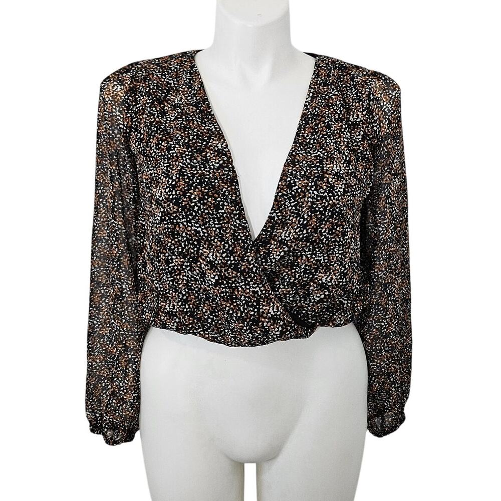 Japna V-neck, long sleeves wrap-style front sz M